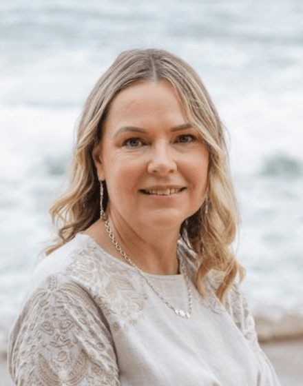 Anne Barratt
